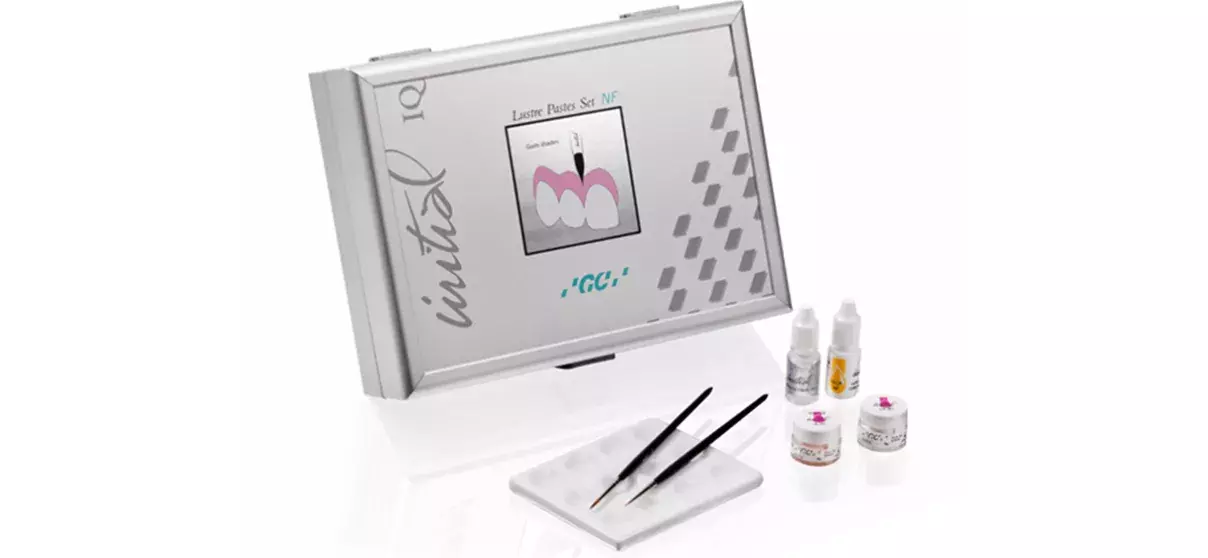 GC Initial® IQ Lustre Pastes NF Gum Shades