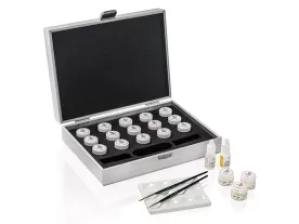 gc-initial-iq-lustre-pastes-one-thumbnail