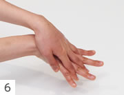 速乾性擦式アルコール製剤による手指消毒6