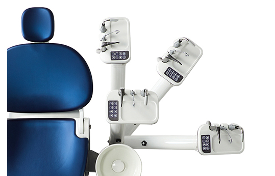 ツーハンドでも、フォーハンドでも。