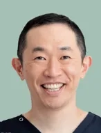 山井 裕生 先生