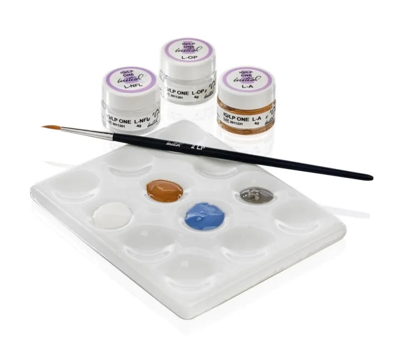 GC Initial IQ Lustre Pastes ONE