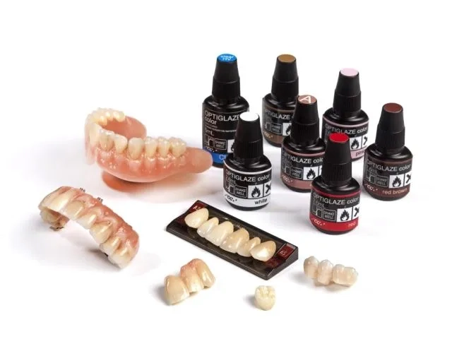 GC Optiglaze Color